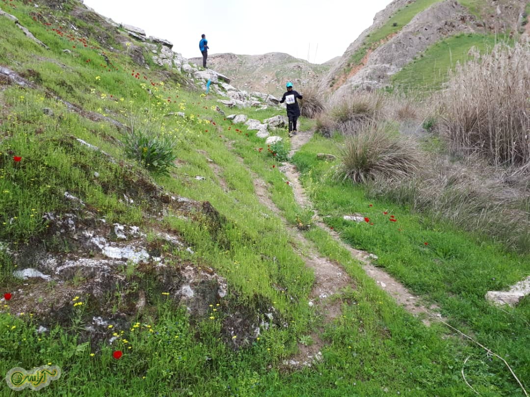 مسابقه اسکای رانینگ(دوی کوهستان) ویژه بانوان استان خوزستان به مناسبت روز درختکاری برگزار شد