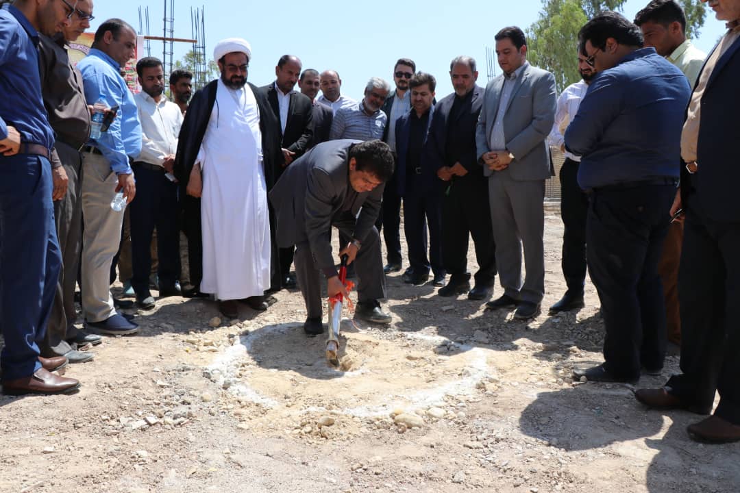 آغاز عملیات ساخت وتعمیر مدارس سیل زده در شهرستان شادگان